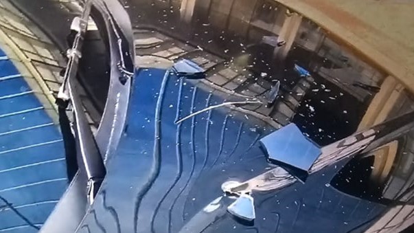 Gugatan Pecahan Kaca Ungkap Tanggung Jawab Pengelola Gedung