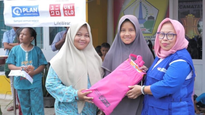 UNIQLO Salurkan Bantuan Rp1,1 Miliar untuk Korban Bencana di Sumatra