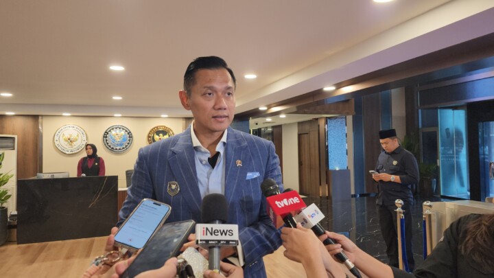 Menko AHY Pastikan Hunian Sementara Ditunjang dengan Ketersedian Air dan Listrik