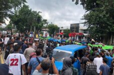 Ratusan Sopir Angkot Demo di Balai Kota Bogor, Tolak Penghapusan Kendaraan Tua