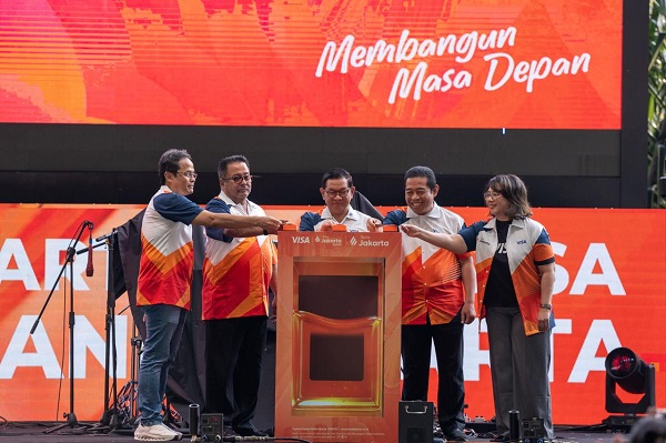 Bank Jakarta Luncurkan Kartu Debit Visa, Perluas Akses Transaksi Global dan Percepat Transformasi Perbankan Daerah
