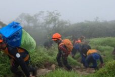 Dompet Dhuafa Bersama Tim SAR Lanjutkan Pencarian Korban Pesawat ATR 42-500