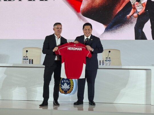John Herdman Resmi Latih Timnas Indonesia, Wujudkan Mimpi Piala Dunia!