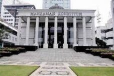 MK Tetapkan Konsil Kesehatan Independen di Bawah Presiden, Terpisah dari Kemenkes