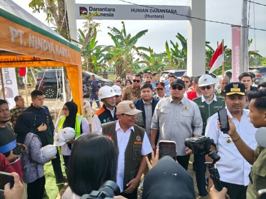 Nindya Karya Pastikan Huntara Korban Banjir Bandang Sumbar Dibangun Lebih Nyaman Sesuai Arahan Presiden