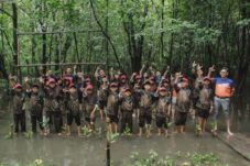 HARRIS Puri Mansion & Oakwood PIK Jakarta Ajak Siswa SD Tanam Mangrove di World Environment Education Day 2026