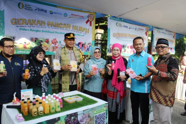 HPN PWI Depok, Gelar GPM dan Berikan 12 Penghargaan ke Pejabat dan Tokoh