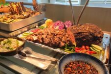 HARRIS Hotel & Convention Bekasi Hadirkan Paket Iftar Delights Ramadan 2026, Promo Pay 5 Get 6