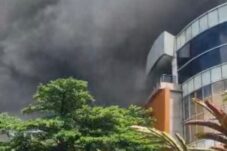 Kebakaran Hebat Landa Mal Ciputra Cibubur