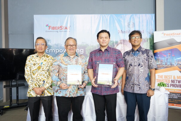 PT Mega Akses Persada (FiberStar) dan PT Cyberindo Aditama (CBN) secara strategis memperluas jangkauan infrastruktur digital mereka melalui kerja sama dengan Mustikaland Development