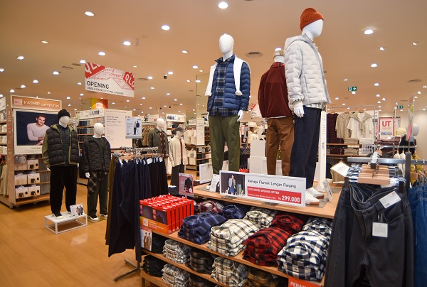 Fast Retailing Catat Pertumbuhan Laba Kuartal Pertama 2026, Proyeksi Pendapatan Tahun Ini Naik