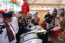 Pramono Buka Festival Bandeng Rawa Belong 2026