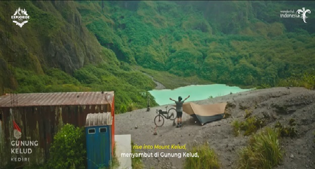 Gunung Kelud (Sumber: Kemenpar)