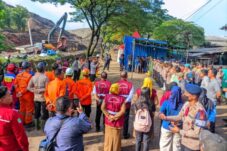 Longsor Gunungan Sampah di Bantar Gebang Tewaskan 4 Orang, Menteri LH: Ini Alarm Keras!