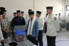 PRSI dan Wapres Gibran Tinjau Pembelajaran AI dan Robotik di Pesantren Baitul Arqom Bandung