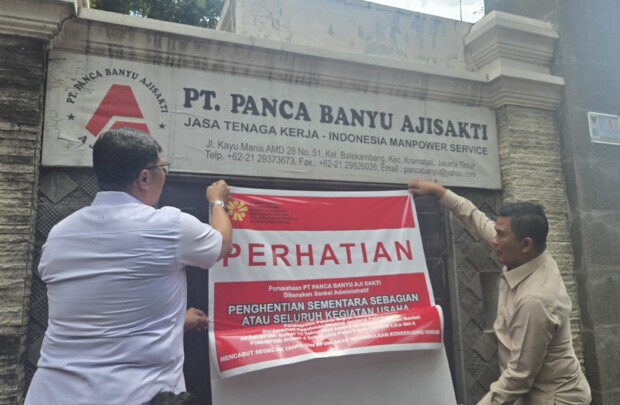 Kementerian P2MI Sanksi 2 P3MI, Layanan Penempatan Pekerja Migran Indonesia Dihentikan Sementara
