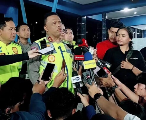 Polri Ingatkan Bahaya Istirahat di Bahu Tol Saat Mudik