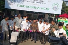 Menteri Koperasi Fery Juliantono Resmikan Koperasi MCMI di Masjid Cut Meutia, Perkuat Ekonomi Umat Berbasis Masjid