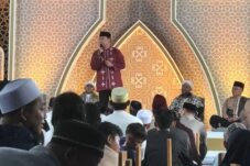 Tabligh Akbar “Penyejuk Hati” Meriahkan Peringatan Nuzulul Quran di Masjid Baitul Faizin Bogor