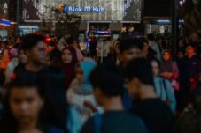 Penduduk Indonesia Capai 288,3 Juta Jiwa per Akhir 2025