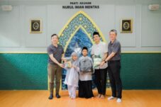 Anak-Anak Panti Asuhan Abadikan “Foto Keluarga” Pertama di Ramadan Lewat Program Fujifilm