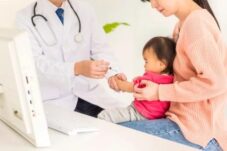 Imunisasi Ganda pada Anak: Aman, Efektif, dan Solusi Praktis Lindungi Bayi dari Penyakit