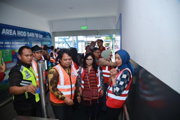 DPR Apresiasi Aqua: Sumur Resapan hingga Daur Ulang Plastik Dinilai Jaga Lingkungan