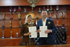 Sinergi Surveyor Indonesia dan Batik Capital Connect Dorong Pembiayaan ESG dan Ekonomi Inklusif di Indonesia