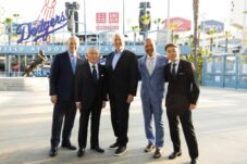 Kolaborasi Global Los Angeles Dodgers dan UNIQLO, Resmikan “UNIQLO Field” di Stadion Dodger