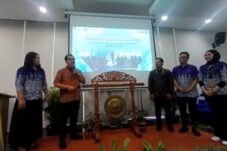 385 Tendik Siap Tingkatkan Citra Kampus Lewat Kehumasan