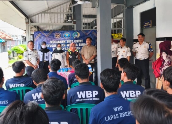 Komitmen Bersih Narkoba, Lapas Brebes Tes Urine Pegawai dan Ratusan Warga Binaan