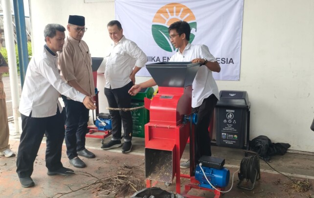 Dukung Ingub DKI 2026, Mesin Pencacah Sampah Organik Karya Anak Bangsa Diluncurkan di Jakarta Timur