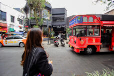 Menikmati Pesona Jalan Braga Bandung dengan Menginap Nyaman di Grand Dafam Braga