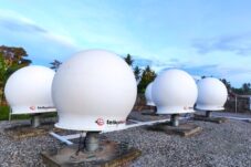 Telkomsat Perkuat Internet di Indonesia Timur