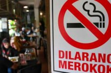 Merokok di Kawasan Perda KTR, Anggota Dewan Depok Harus Dikenakan Sanksi