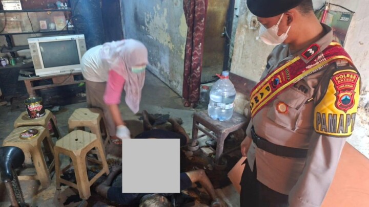 Lansia di Brebes Ditemukan Meninggal Membusuk di Dalam Rumah