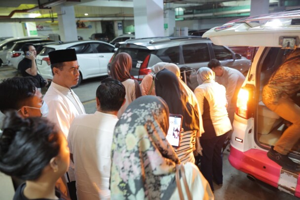 Haerul Saleh Meninggal Dunia, Mentan Amran Turut Antar Jenazah