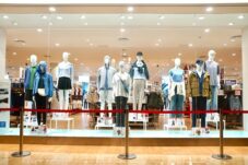 UNIQLO Indonesia Buka Toko ke-78 di Plaza Indonesia, Hadirkan Koleksi LifeWear dan Kolaborasi Upcycle dengan ESMOD