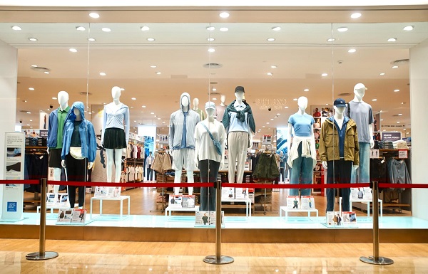 UNIQLO Indonesia Buka Toko ke-78 di Plaza Indonesia, Hadirkan Koleksi LifeWear dan Kolaborasi Upcycle dengan ESMOD