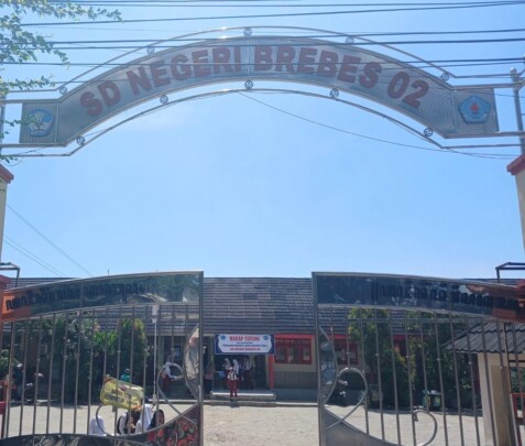 Wali Murid SDN Brebes 02 Keluhkan Iuran Kelulusan hingga Ratusan Ribu