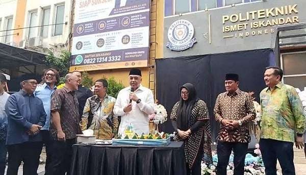 Ahmed Zaki Iskandar Resmikan Politeknik Ismet Iskandar di Ciledug, Kampus Vokasi Siap Cetak SDM Unggul