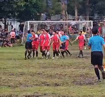 Akibat Pukul Wasit, PSSI Brebes Bekukan Dua Pemain Sakha FC, Panitia Arsyila Cup Ditegur