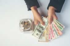 Rupiah Sedang Lesu, Ini 4 Strategi Mengamankan Aset Keuangan agar Tidak Boncos