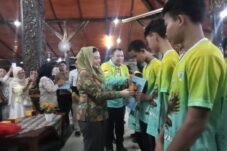 Bupati Paramitha Apresiasi Atlet Tenis Meja Usai Sabet Medali di Kejurprov Jateng