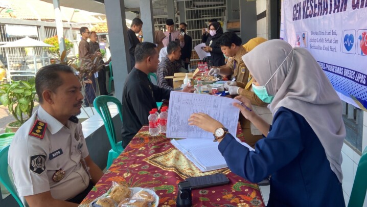 Lapas Brebes Gelar Pemeriksaan Kesehatan Gratis bagi Petugas dan Warga Binaan
