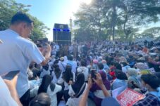 Ribuan Relawan dan Karyawan SPPG di Brebes Desak Program Makan Bergizi Gratis Tetap Berjalan