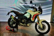 Ducati DesertX V2 Resmi Rilis di Indonesia, Motor Adventure Premium Bermesin Ringan