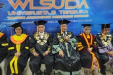 Wisuda UT 2026, Panggung Penggerak Bangsa dari Ruang Kebijakan hingga Lapangan Futsal