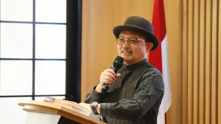 Mitos Minat Baca Rendah dan Kisah 459 Penulis Nusantara