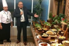Sambal & Spice Luncurkan Menu Baru dan Garansi Makan Siang 15 Menit, Gratis Jika Terlambat